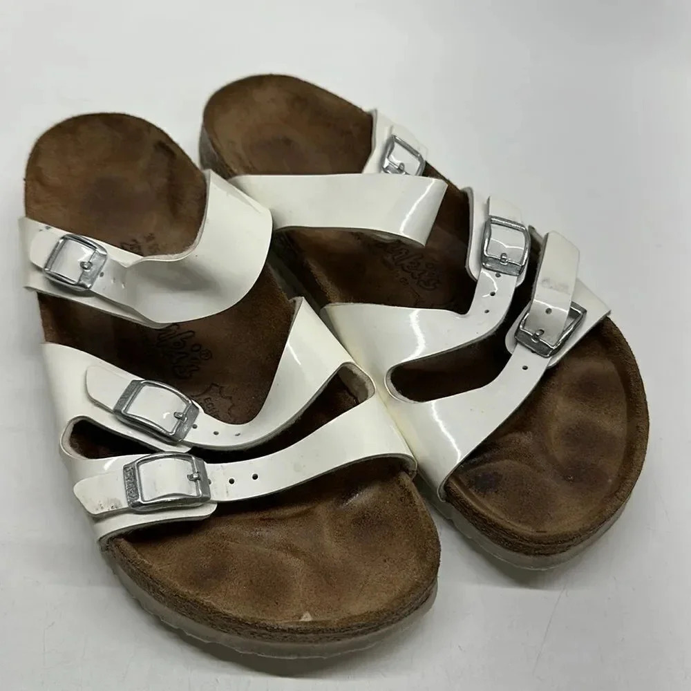 Birkenstock White Sandals Women’s Size 8